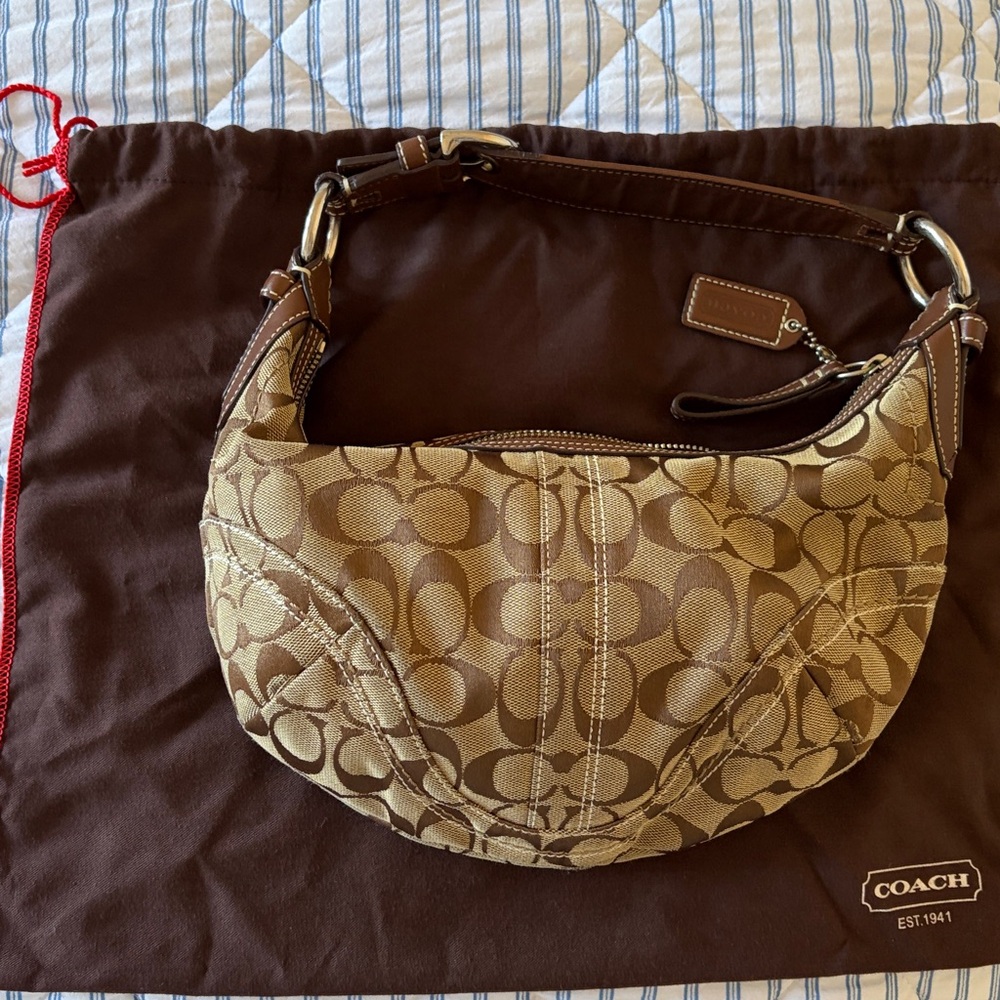 Coach Brown Signature Shoulder Bag - Authentic Classic 2000s Style with Dust Bag